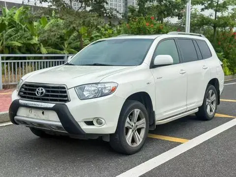 Toyota Highlander 2009 — фото 1