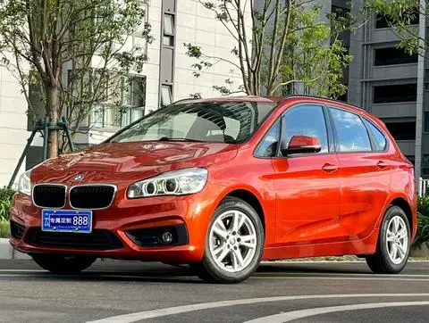 BMW 2 Series 旅行车 2016