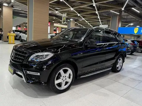 Mercedes-Benz M-Class 2015