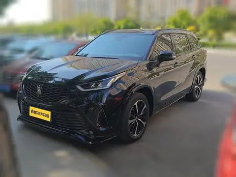 Toyota Crown Kluger 2023
