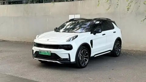 Lynk & Co 01 EM-P 2023
