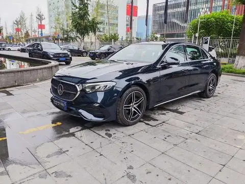 Mercedes-Benz E-Class 2024
