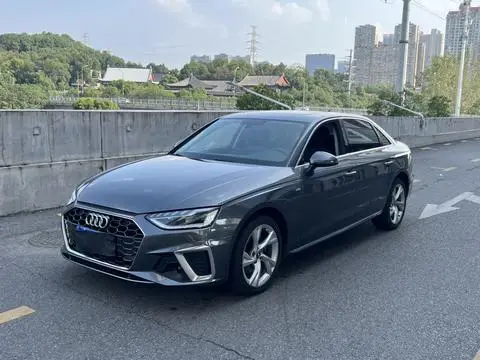 Audi A4L 2020 — фото 1