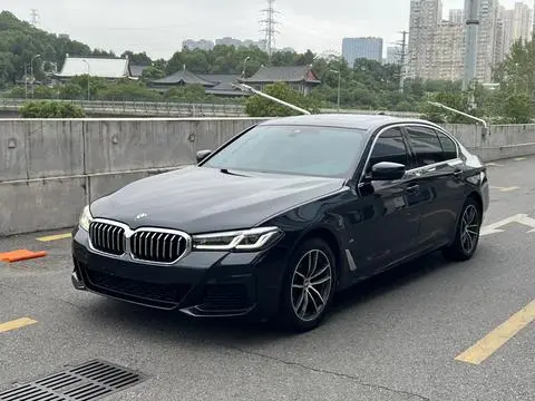 BMW 5 Series 2022