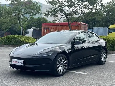 Tesla Model 3 2025
