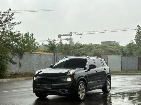 Lynk & Co 01 2019