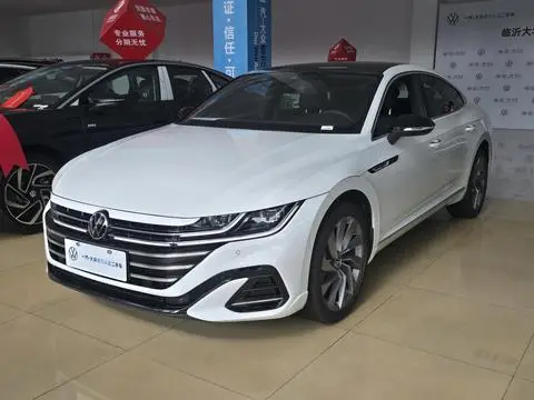 Volkswagen CC 2025