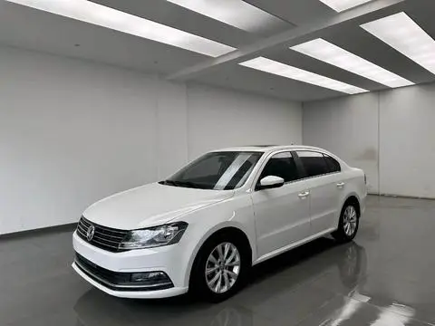 Volkswagen Lavida 2017 — фото 1