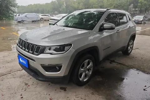 Jeep 指南者 2017 — фото 1
