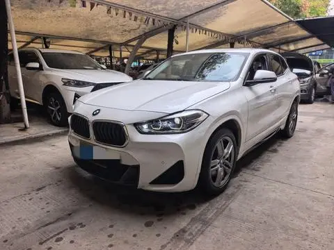 BMW X2 2021 — фото 1