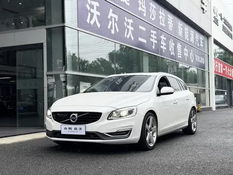 Volvo V60 2017