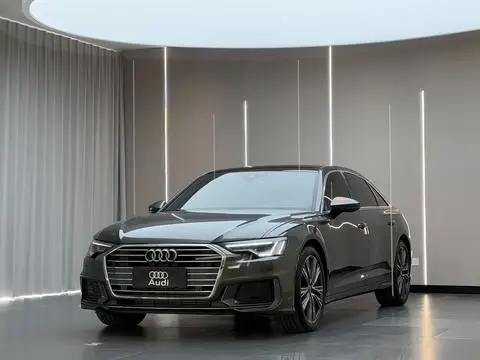 Audi A6L 2021 — фото 1