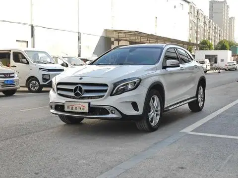 Mercedes-Benz GLA 2016