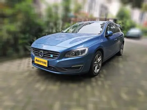 Volvo V60 2015