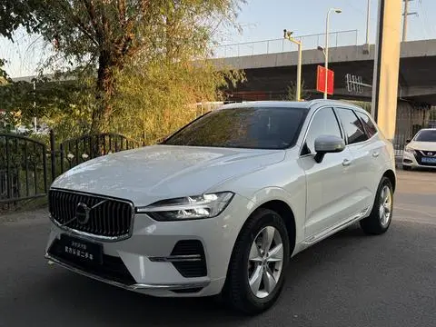 Volvo XC60 2022