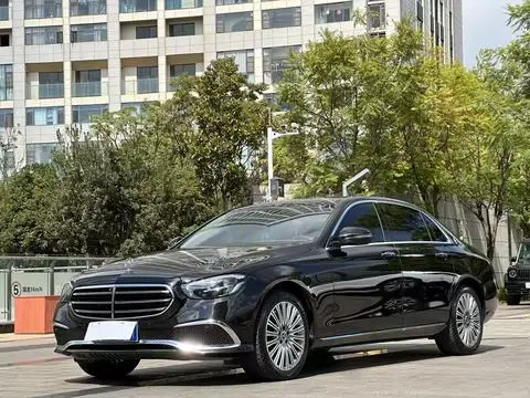 Mercedes-Benz E-Class 2021