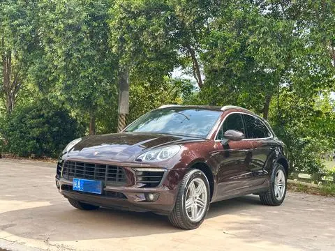 Porsche Macan 2017 — фото 1