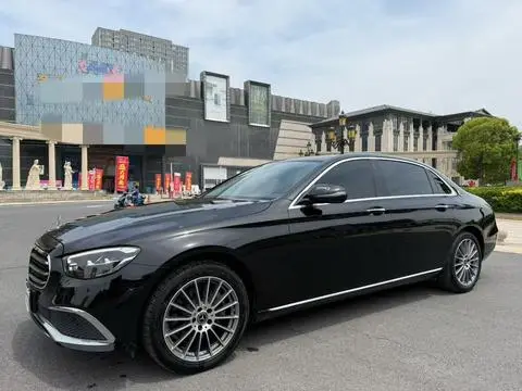 Mercedes-Benz E-Class 2021
