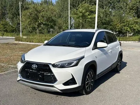 Toyota Yaris L Zhixuan 2022 — фото 1