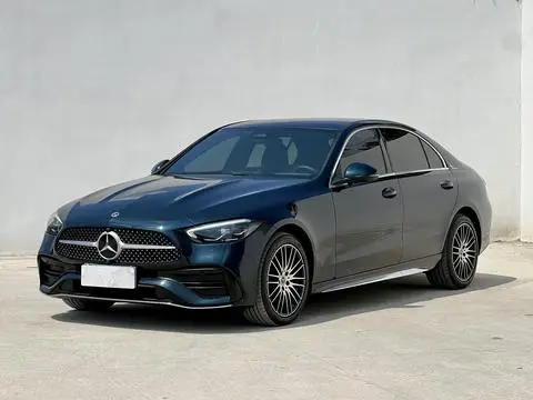 Mercedes-Benz C-Class 2024