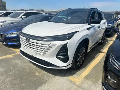 Changan CS75 PLUS 2024 — фото 1