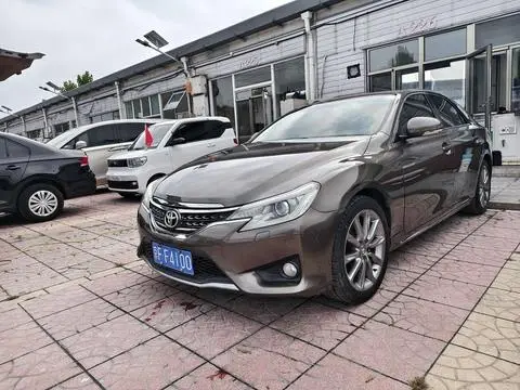 Toyota Reiz 2013