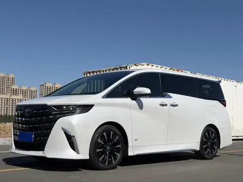Toyota 埃尔法 2023