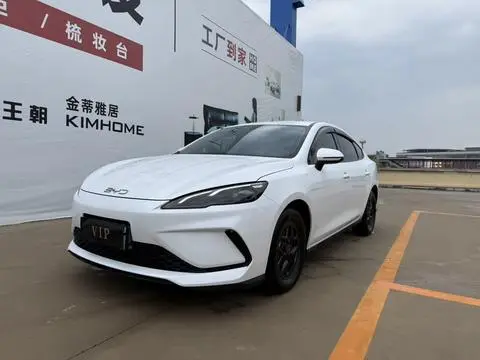 BYD Seal05 DM 2025