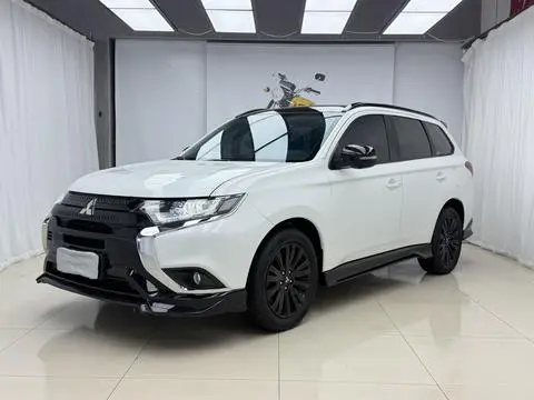 Mitsubishi 欧蓝德 2021