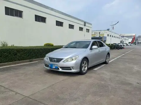 Toyota Reiz 2012