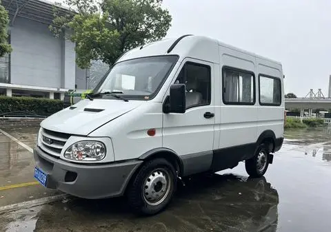 Iveco 褒迪 2012