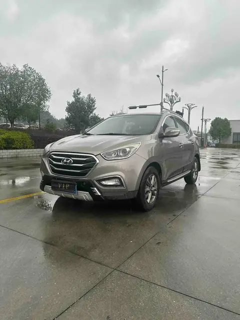 Hyundai ix35 2015 — фото 1