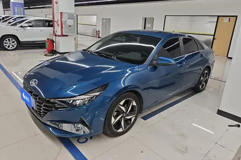 Hyundai Elantra 2021