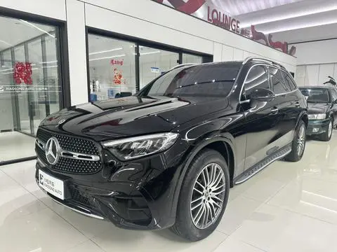 Mercedes-Benz GLC 2023