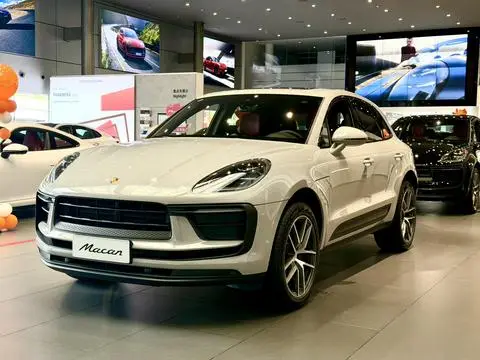 Porsche Macan 2026 — фото 1