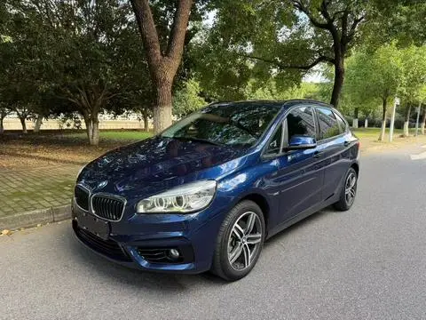 BMW 2 Series 旅行车 2016