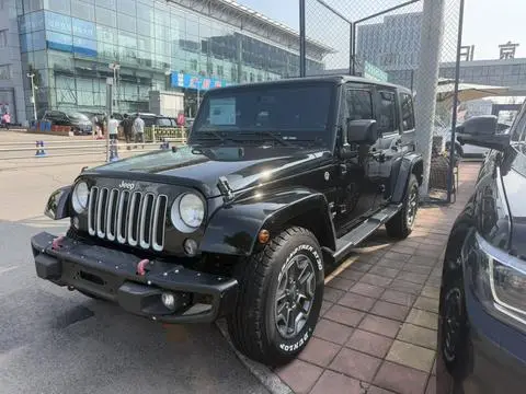 Jeep 牧马人 2015