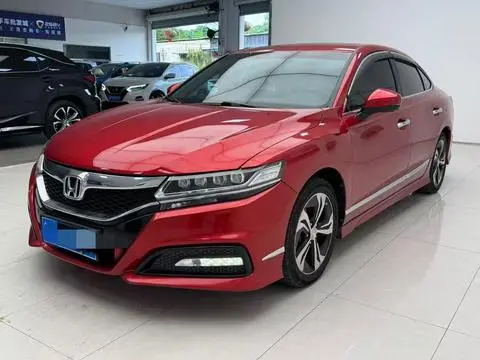 Honda 思铂睿 2017 — фото 1