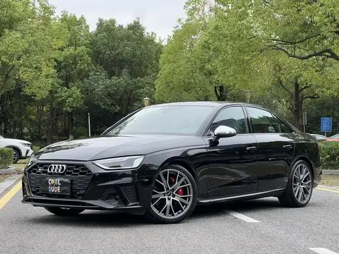 Audi S4 2024