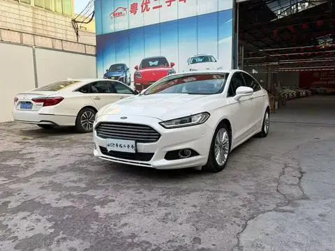 Ford 蒙迪欧 2013 — фото 1