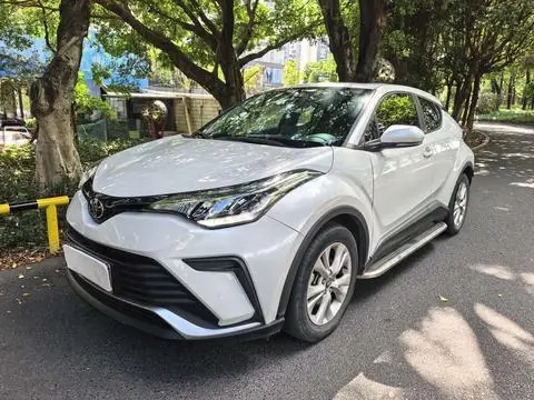 Toyota IZOA 2021 — фото 1