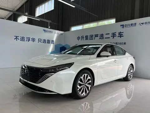 Nissan Teana 2026