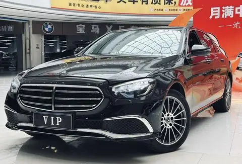 Mercedes-Benz E-Class 2022 — фото 1