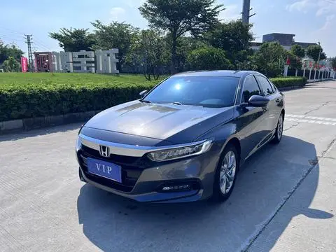 Honda Accord 2018 — фото 1