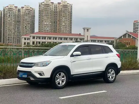 Changan CS75 2017 — фото 1