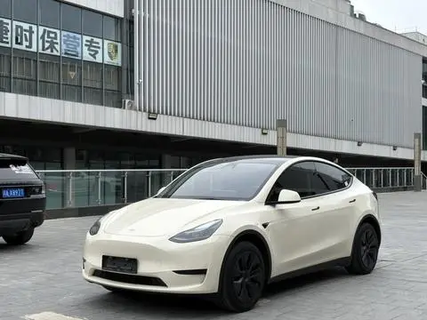 Tesla Model Y 2024 — фото 1