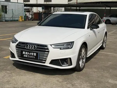 Audi A4L 2019 — фото 1