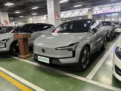 Volvo EX30 2025