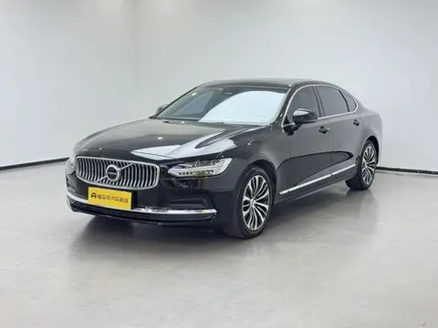 Volvo S90 2025