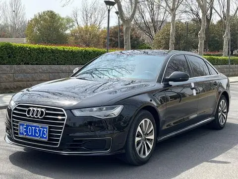 Audi A6L 2016 — фото 1